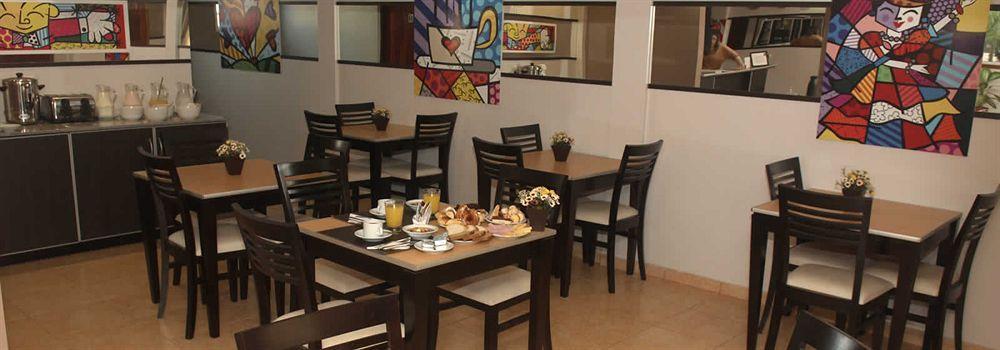 Akwati Suites Iguazu ปูแอร์โตอีกวาซู ภายนอก รูปภาพ