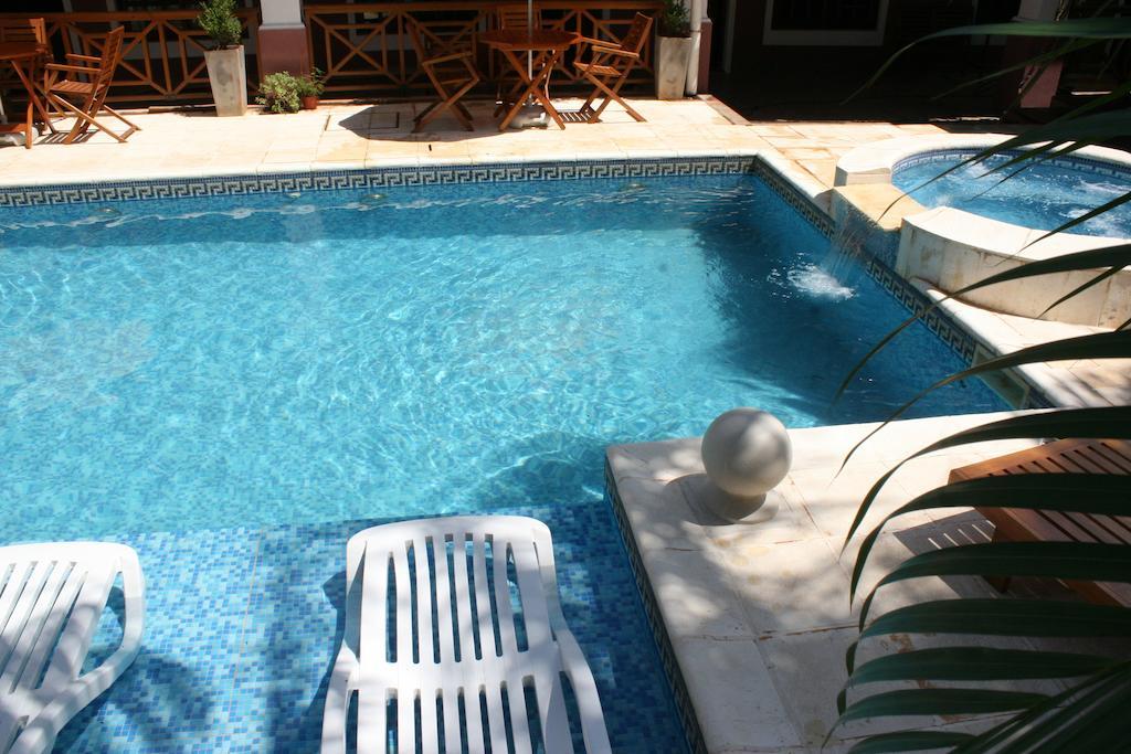 Akwati Suites Iguazu ปูแอร์โตอีกวาซู ภายนอก รูปภาพ