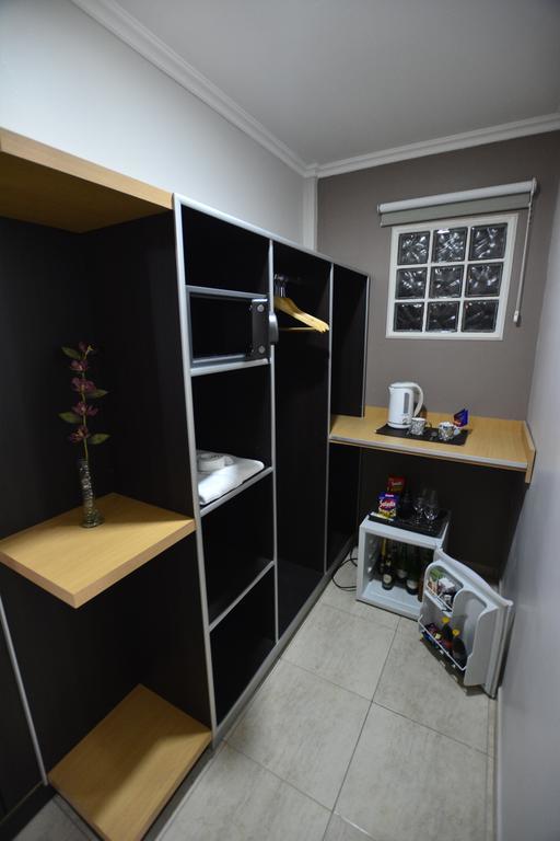 Akwati Suites Iguazu ปูแอร์โตอีกวาซู ภายนอก รูปภาพ