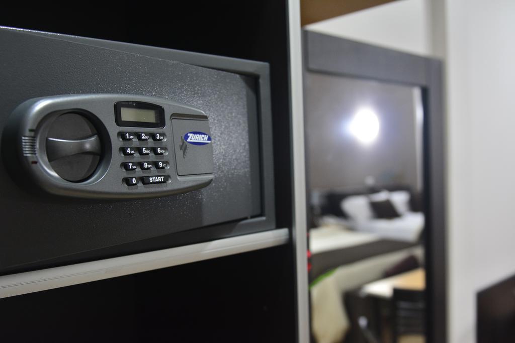 Akwati Suites Iguazu ปูแอร์โตอีกวาซู ภายนอก รูปภาพ