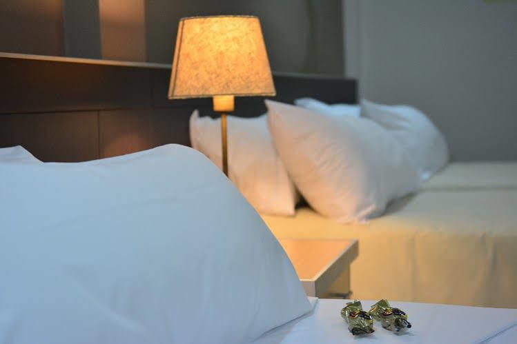 Akwati Suites Iguazu ปูแอร์โตอีกวาซู ภายนอก รูปภาพ